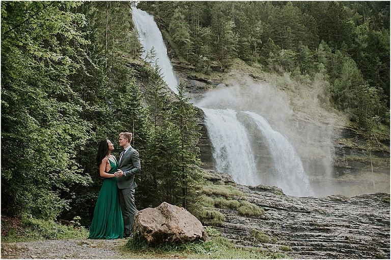 wedding day after session in the french alps