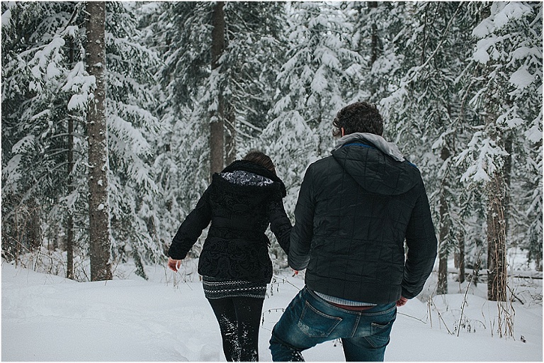 séance couple dans la neige